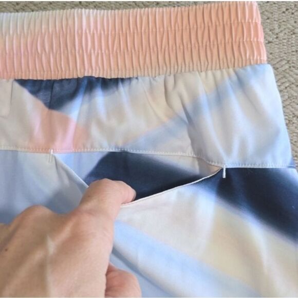 Calia By Carrie Underwood 16" Birdie Golf Skort - Size Medium - Picture 9 of 15